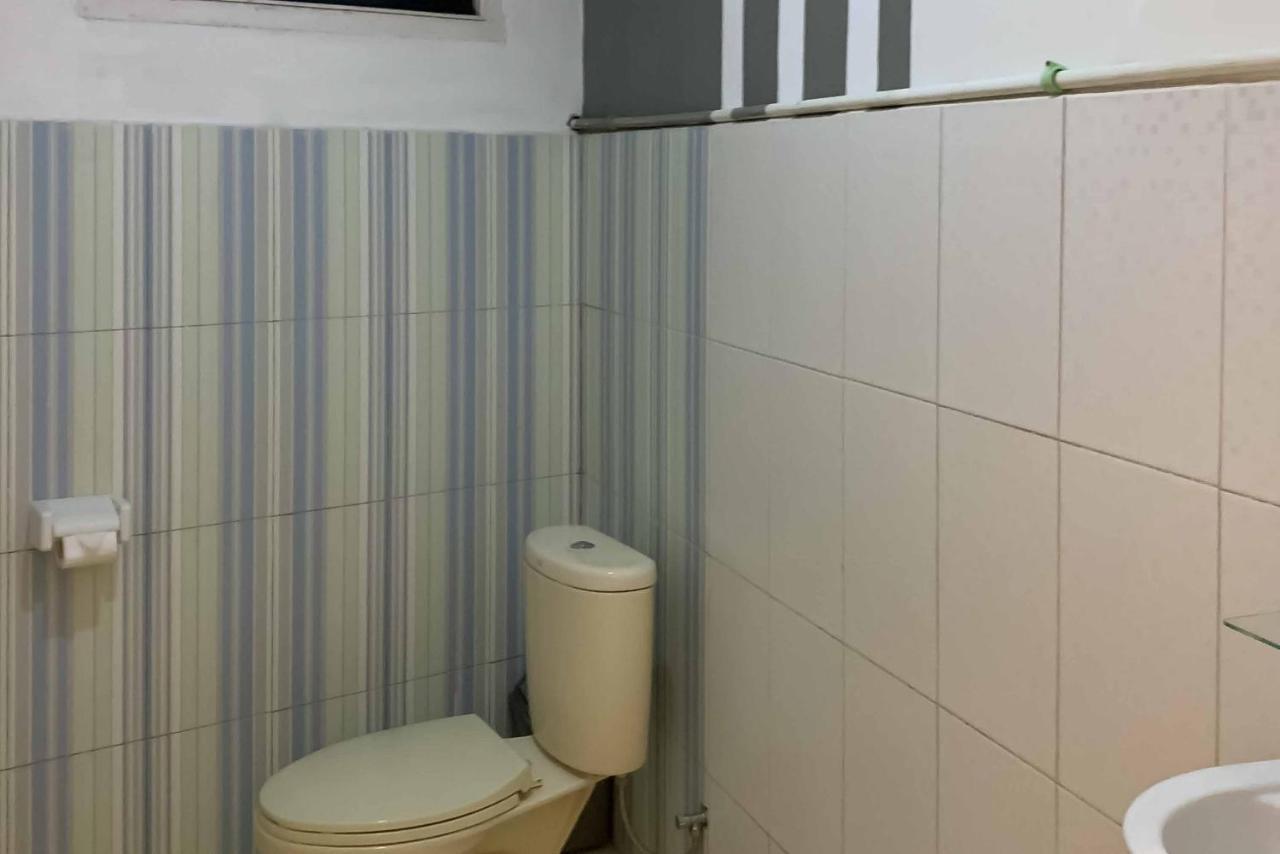 Hotel Ananda Syariah Redpartner Bukittinggi Ngoại thất bức ảnh