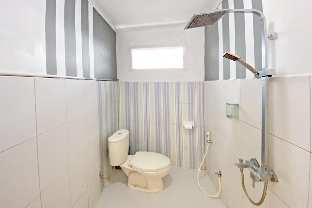 Hotel Ananda Syariah Redpartner Bukittinggi Ngoại thất bức ảnh