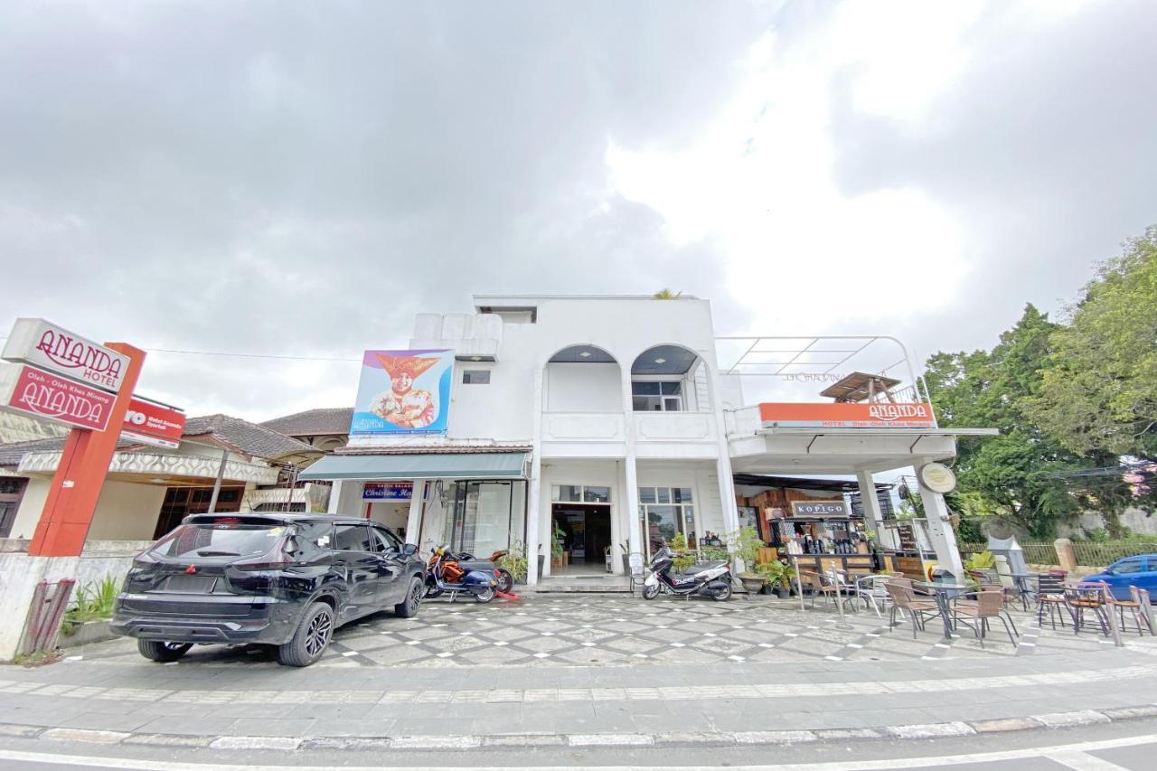Hotel Ananda Syariah Redpartner Bukittinggi Ngoại thất bức ảnh