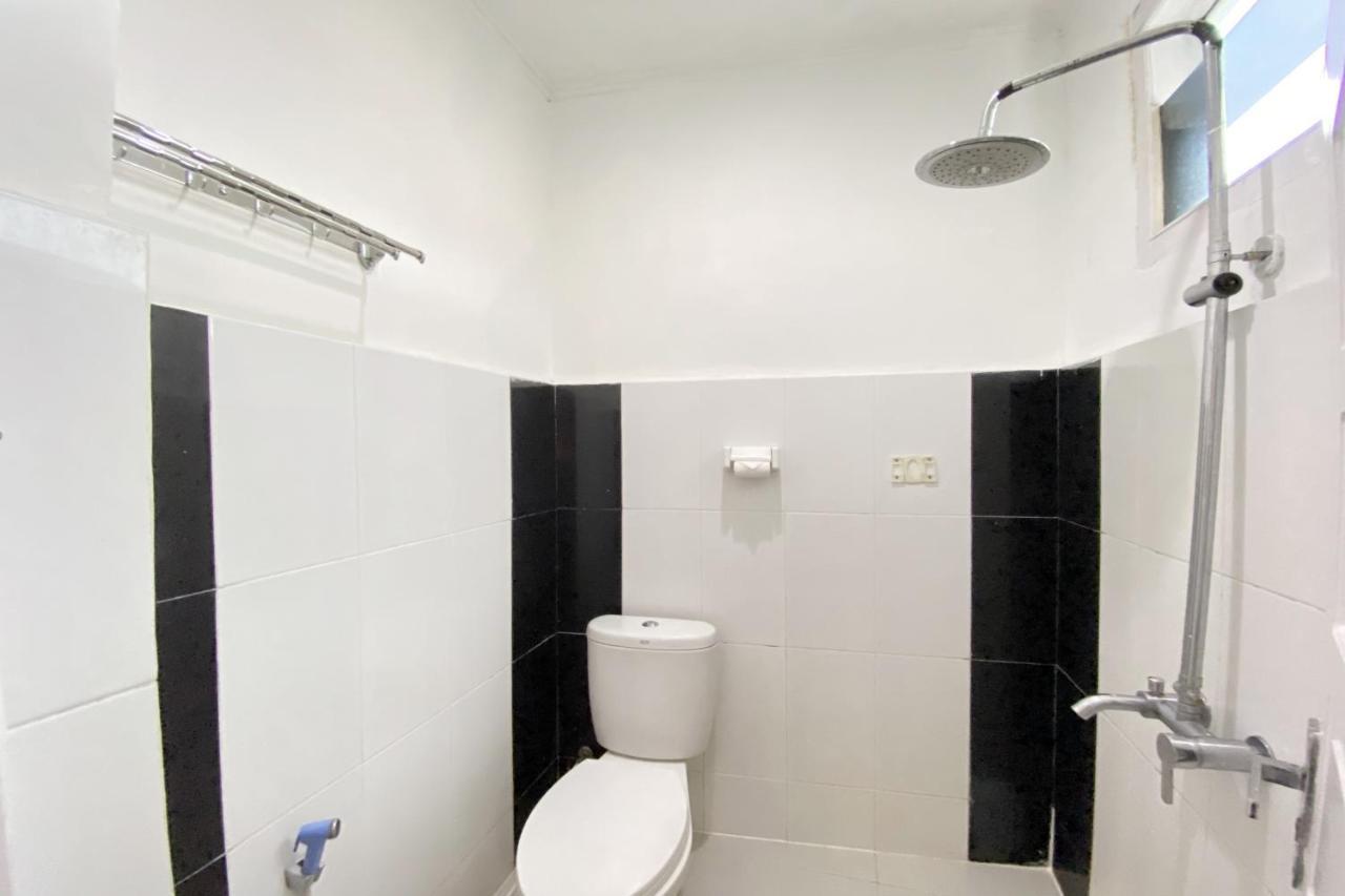 Hotel Ananda Syariah Redpartner Bukittinggi Ngoại thất bức ảnh